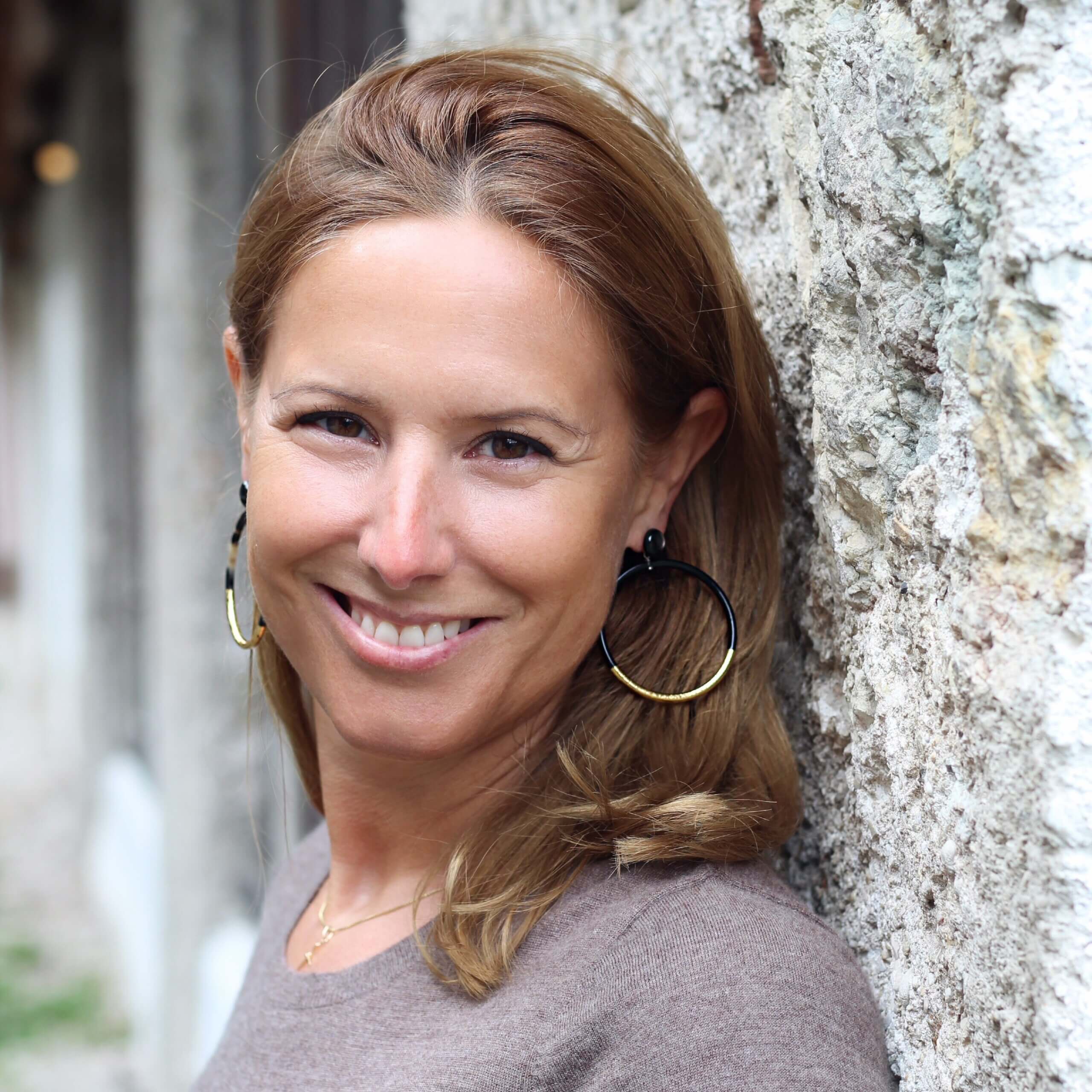 FECA48A0-A698-4371-9F12-919253ED6543